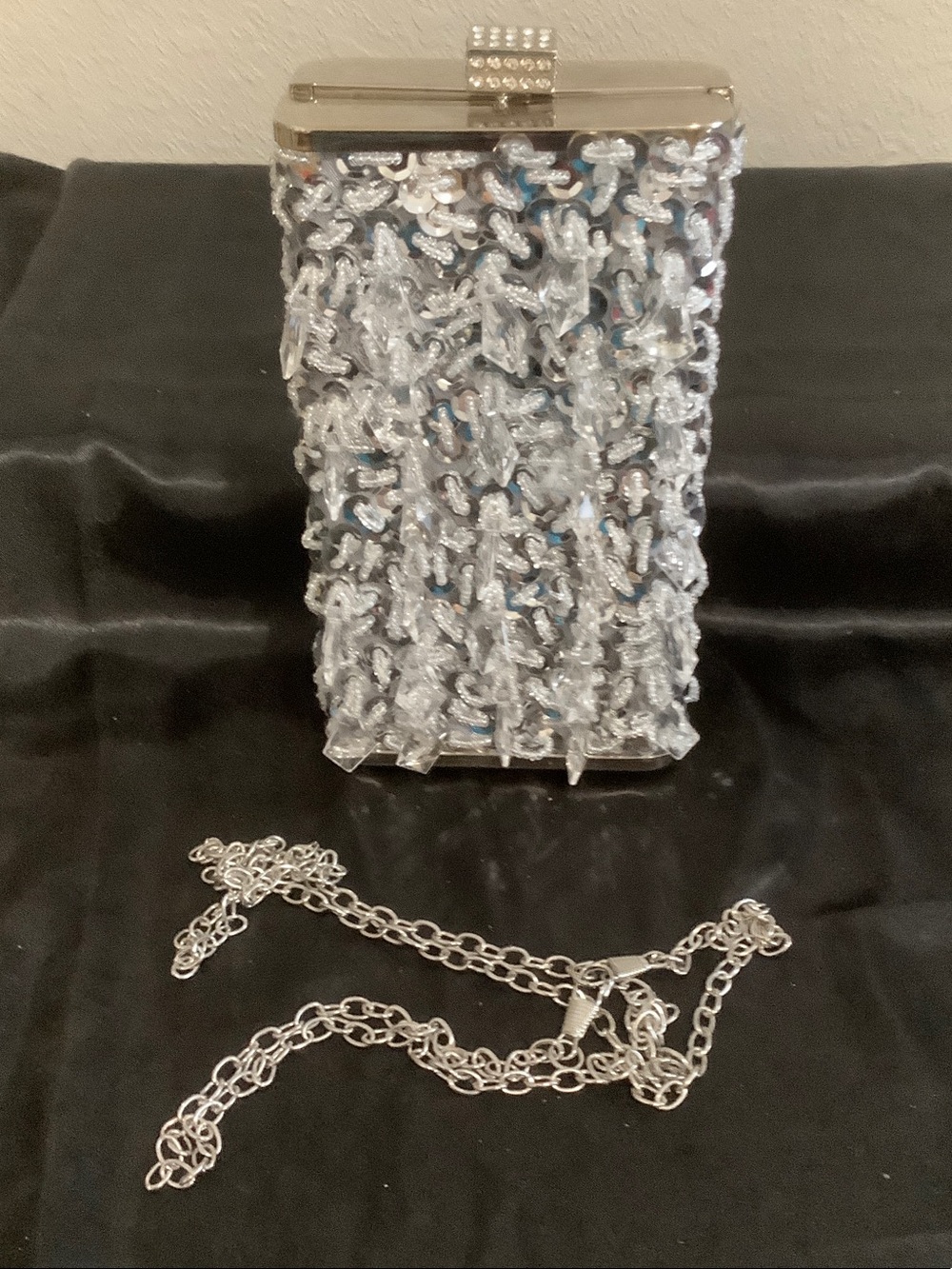 Silver Beaded Chainmail Evening Clutch - Silver